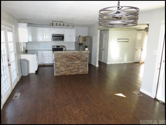 Building Photo - 9216 W 6th St