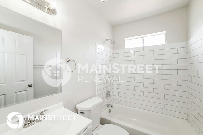 Building Photo - 7312 W Sells Dr