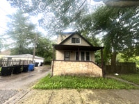 Building Photo - 11615 S Harvard Ave