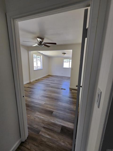 Building Photo - 1008 Manzanita Dr