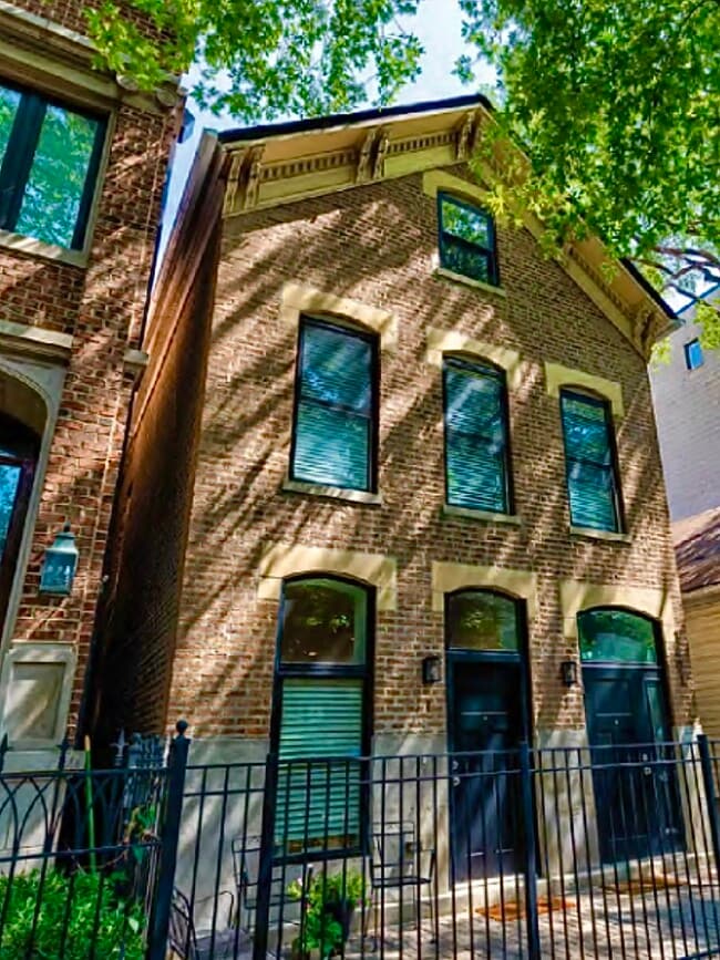 Building Photo - 1401 N Mohawk St
