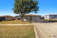 Building Photo - 4006 Waterproof Dr