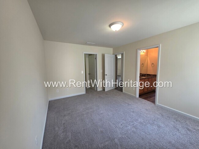 Building Photo - 202 Summergate Ln.