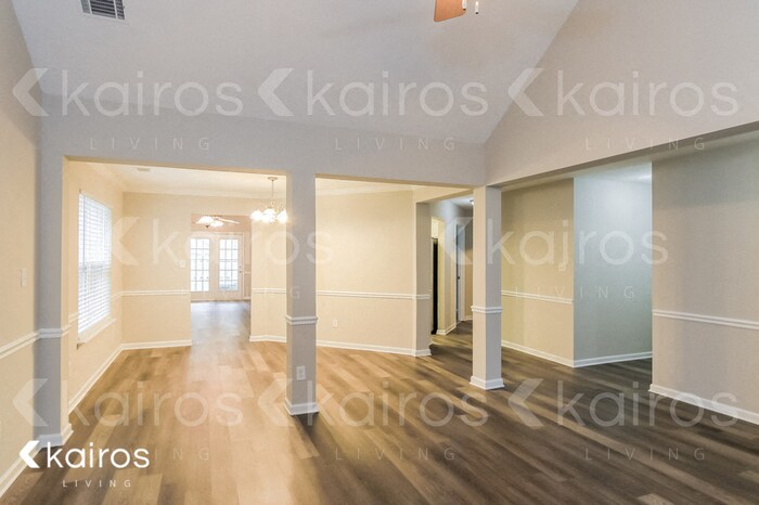 Building Photo - 7647 Pleasantville Way