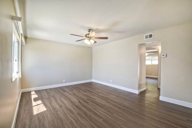 Building Photo - 3620 Frenzel Cir