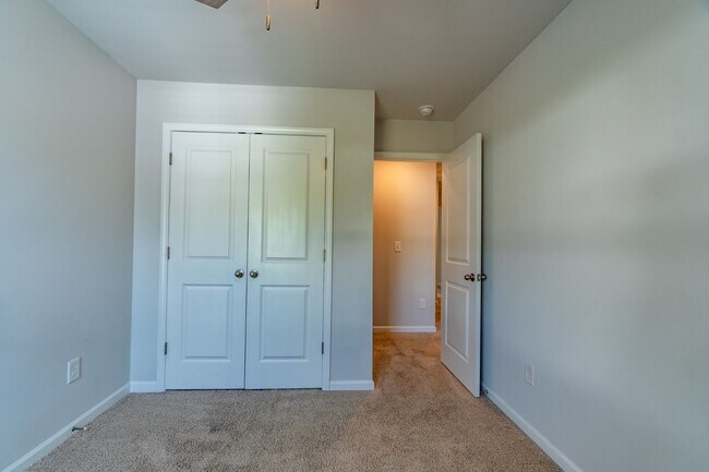 Building Photo - 3717 Nathans Wy