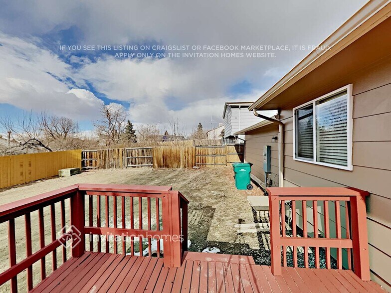 Building Photo - 16533 E Wyoming Dr