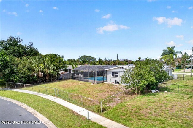 Building Photo - 545 S Courtenay Pkwy