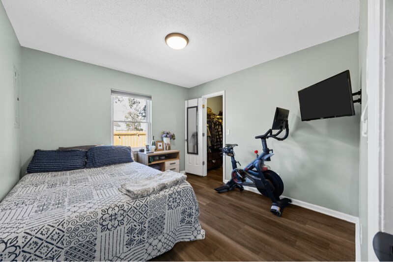 Building Photo - 206 Cinnamon Dr