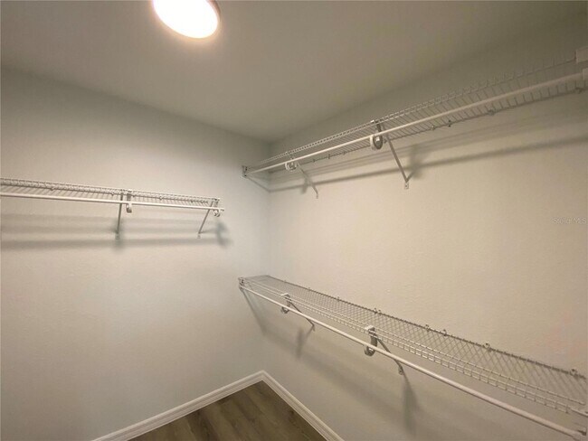 Building Photo - 2827 SW 140th Loop