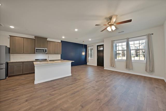 Building Photo - 6610 Baritone Ct