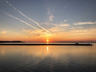 Building Photo - 126 Breakers Ln