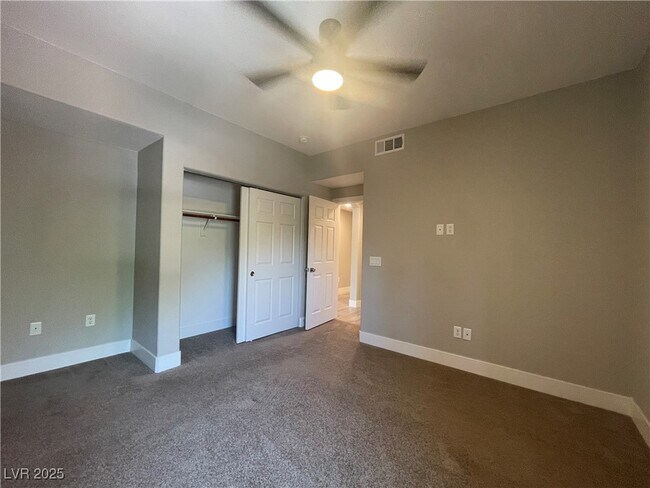 Building Photo - 11830 Portina Dr