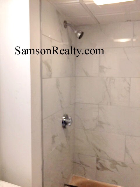 Building Photo - 349 Thayer St