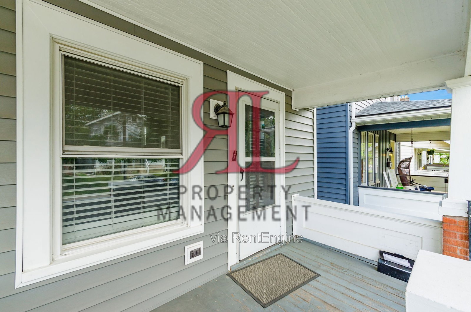 Building Photo - 247 E Jenkins Ave