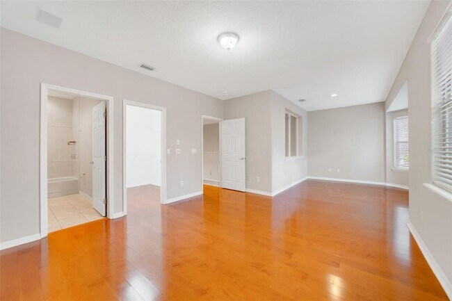 Building Photo - 8414 Frescada Ct
