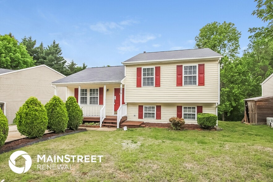 Primary Photo - 2215 Springhill Ave