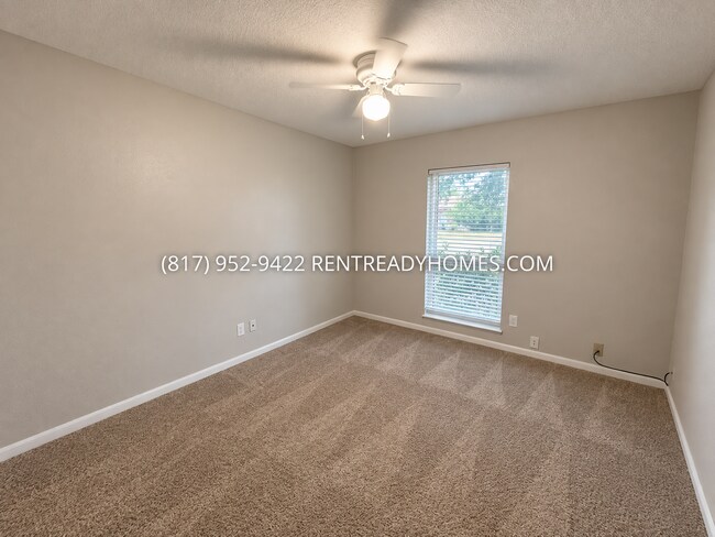 Building Photo - 5332 Marsh Dr