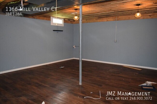 Building Photo - GORGEOUS OXFORD COLONIAL FOR LEASE!