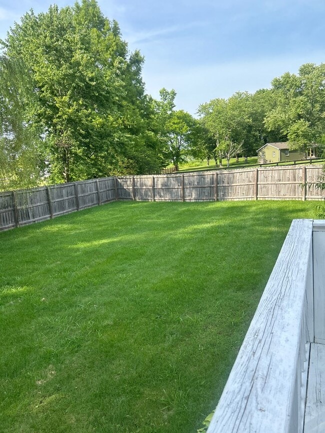 Building Photo - 3 bd 2 ba home on a cul de sac