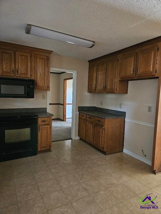 Building Photo - 103 Hunters Glen