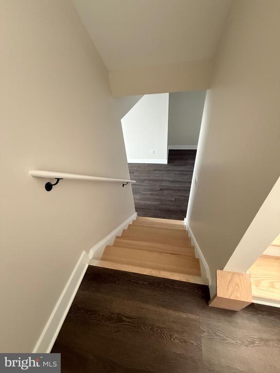 Building Photo - 116 Isabella Dr