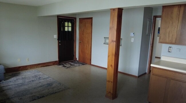Building Photo - 173 Winston Dr
