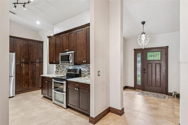 Building Photo - 918 Woodson Hammock Cir