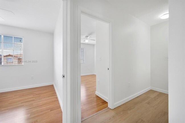 Building Photo - 16260 SW 97th St