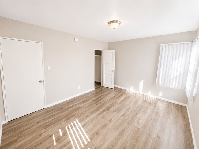 Building Photo - Completely remodeled 3bd 2ba. home in Pacific Beach ! Must see!