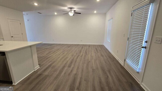 Building Photo - 5399 Allegro Ln