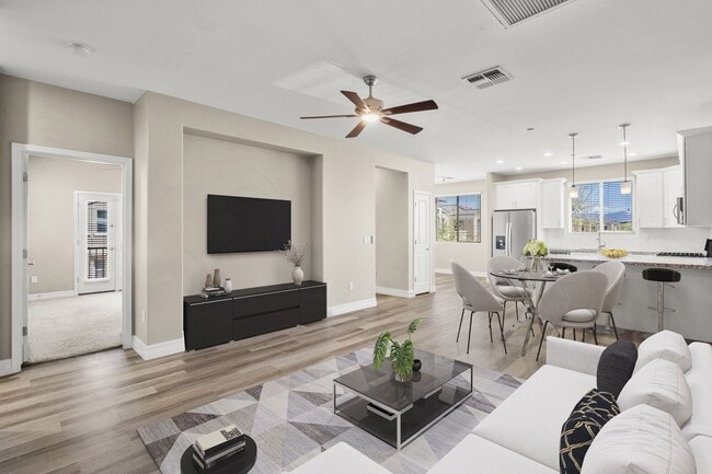 Building Photo - Bella Victoria