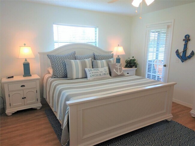 Building Photo - 307 Pine Hollow Cir