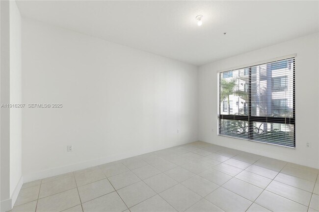 Building Photo - 8265 NW 41st St