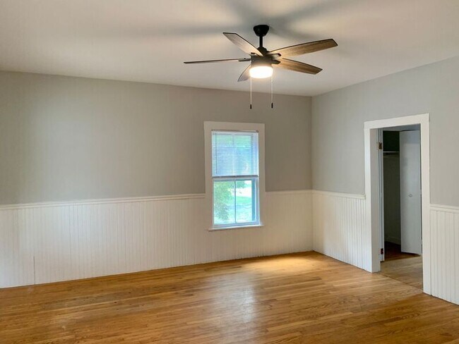 Building Photo - 3963 Oakleys Ln