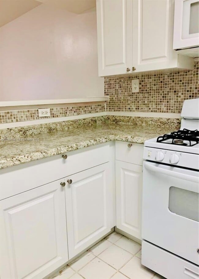 Building Photo - 15340 SW 106th Terrace