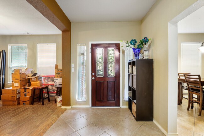 Building Photo - 17611 Haywood Oaks Dr