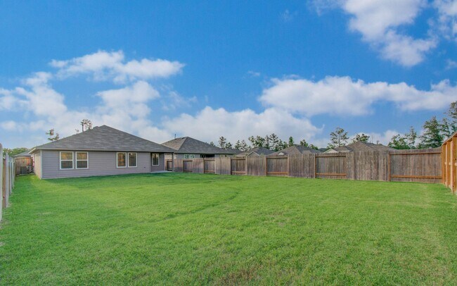 Building Photo - 14607 Lost Cave Wy
