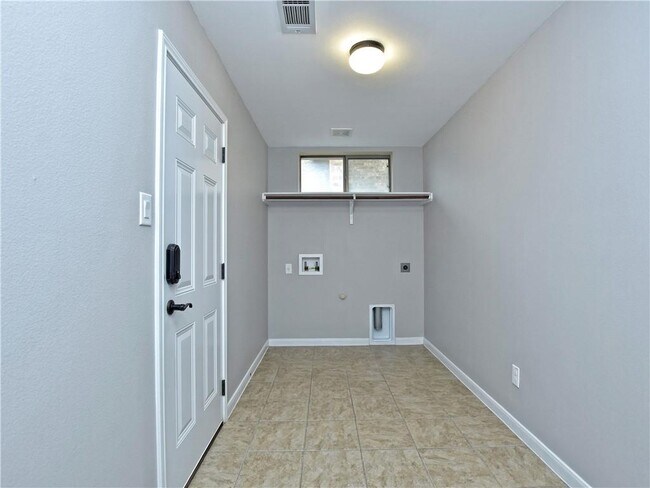 Building Photo - 217 Archipelago Trail