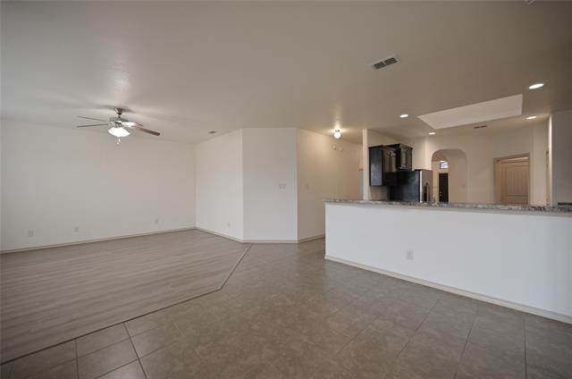 Building Photo - 2908 Bahar Dr