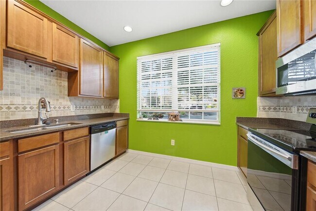 Building Photo - 27036 Cool Stream Ln