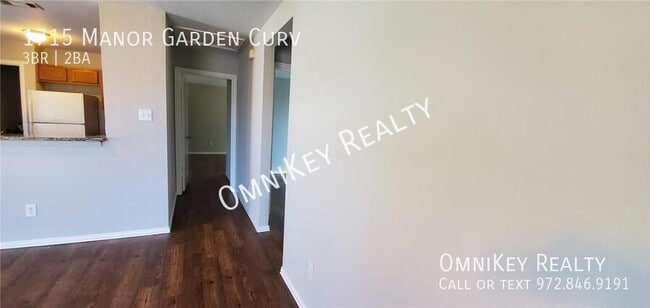 Building Photo - 1715 Manor Garden Curve