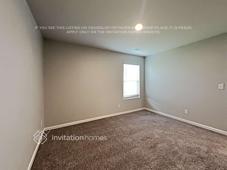 Building Photo - 2036 Theberton Trail