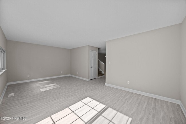 Building Photo - 125 Pirates Rd
