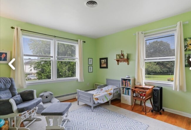 Building Photo - 13715 Dixie Dr