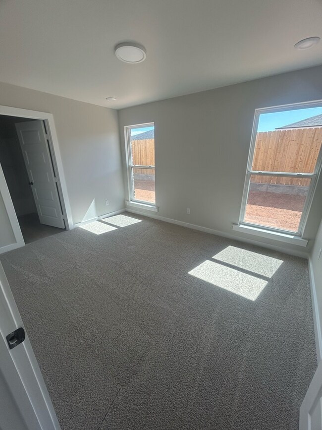 Building Photo - 10803 Bandana Dr