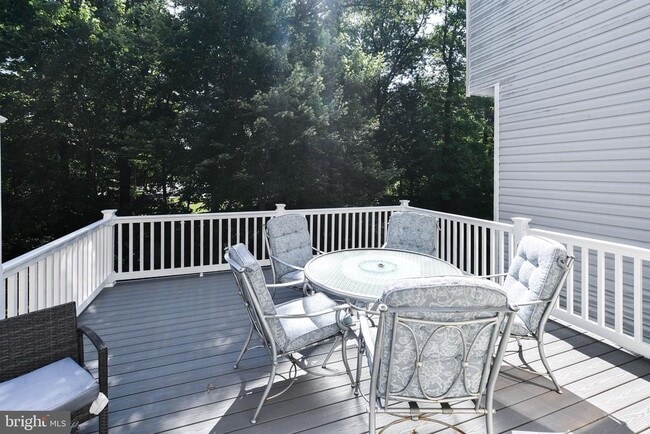 Building Photo - 2713 Yancey Ln