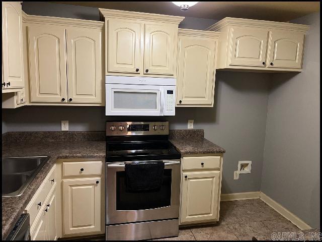 Building Photo - 3012 Miracle Heights Ct