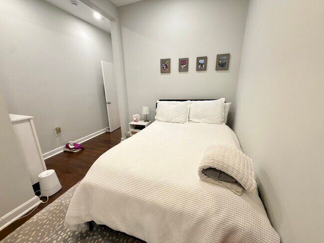 Building Photo - 420 Massachusetts Ave