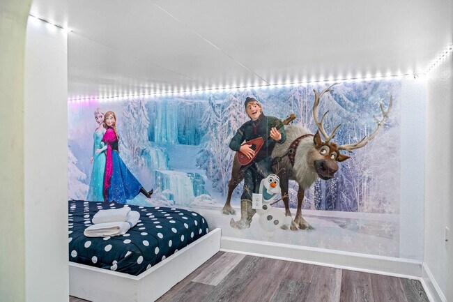 Building Photo - 1496 Moon Valley Dr